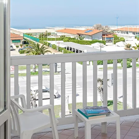 فندق Oceano 3*