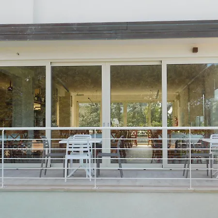 欧神诺酒店 酒店 马里纳-迪-皮特拉桑塔